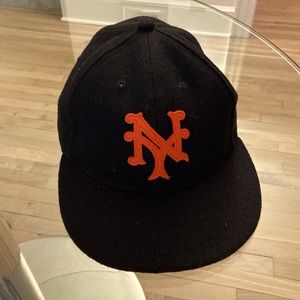 NY Giants 1933 Baseball Cap - New Era Heritage Series - From Cooperstown! 7 1/2